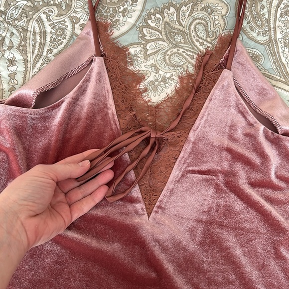 {Express} top! - Picture 3 of 4